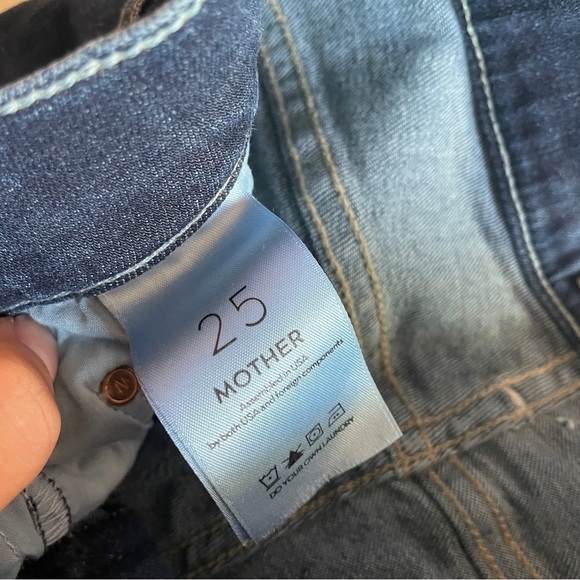 MOTHER- Insider Crop Step Fray Ankle Jeans in Dark Wash Here Kitty Kitty Size 25 - Picture 10 of 11